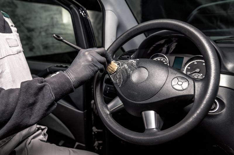 How to Clean Leather Steering Wheels?