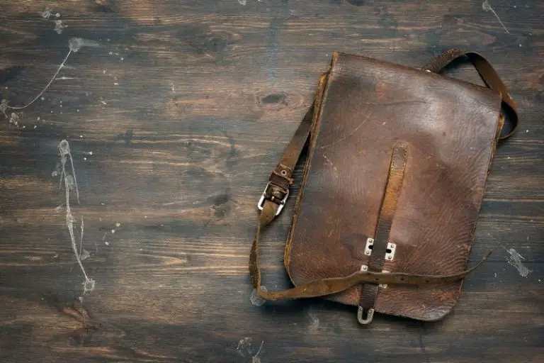 How To Restore A Faded Leather Bag? (4 Simple Steps!)