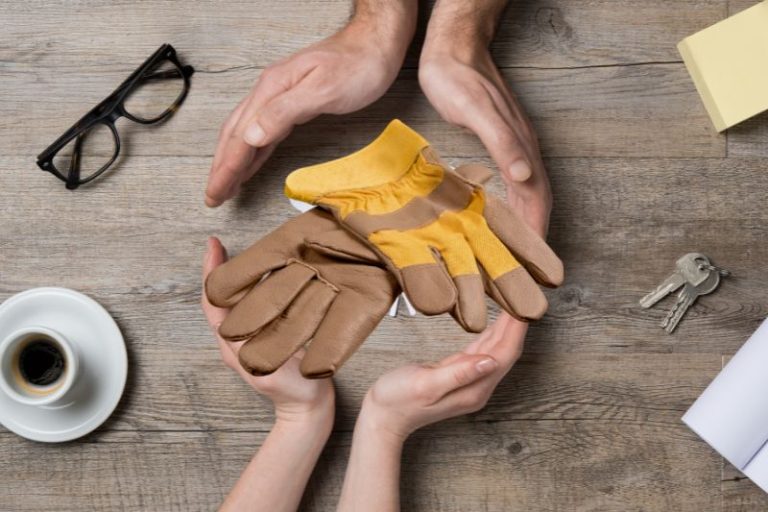 How To Care For Leather Ski Gloves? (A Comprehensive Guide!)